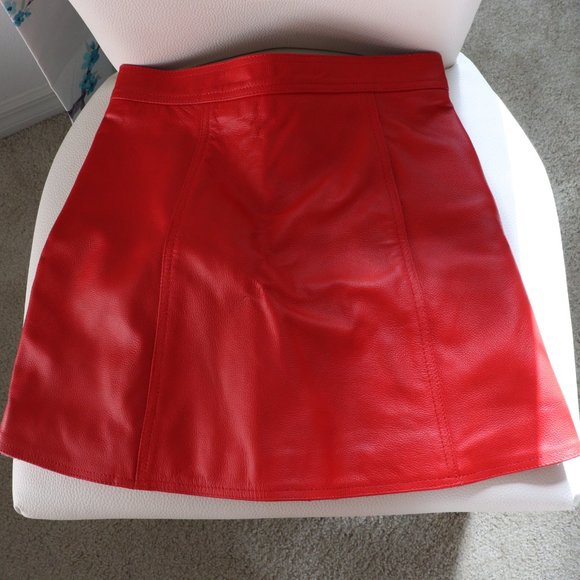 X Revolve High Waisted Zip Skirt in Red - Picture 4 of 6